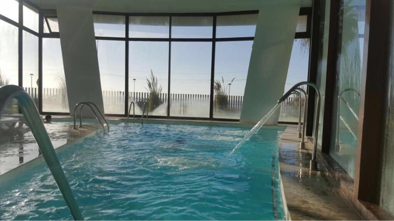 Departamento Con Y Vista Al Mar - Condominio Jardin Del Mar Coquimbo